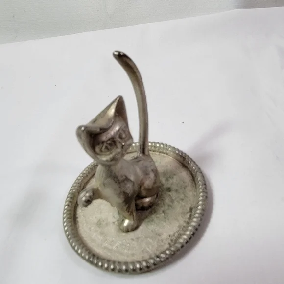 Vintage EP Zinc alloy silver cat ring and jewelry plate - Picture 5 of 9